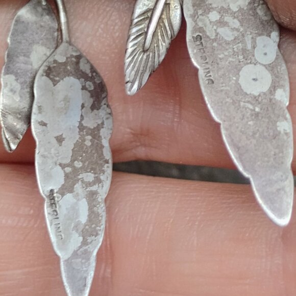 Vtg Native Sterling Silver Dangle Feather Earrings Lapis Lazuli Bead Southwest - Picture 6 of 7